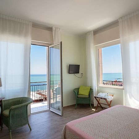 Hotel Bianchi Nicola 포르토레카나티 외부 사진