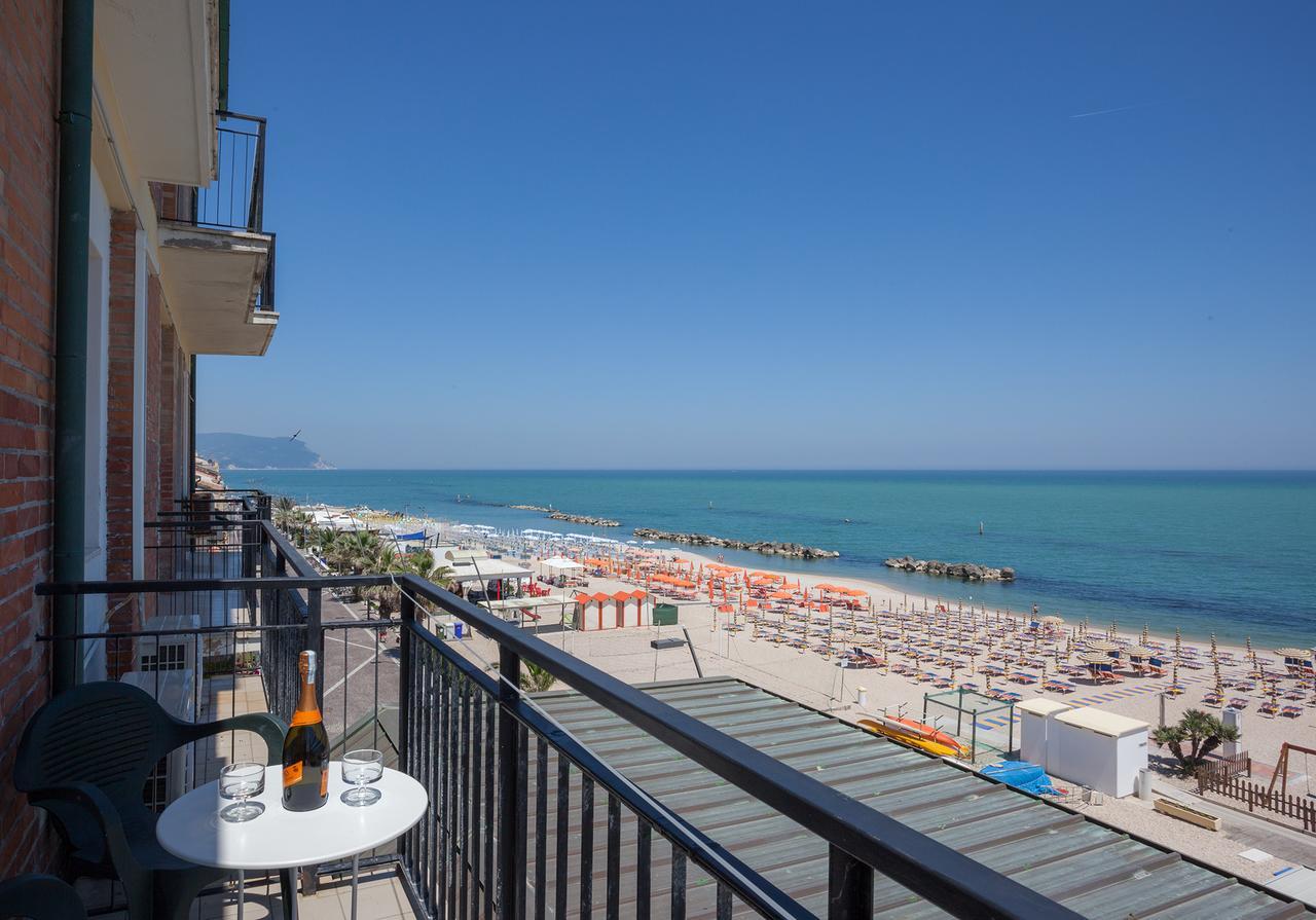 Hotel Bianchi Nicola 포르토레카나티 외부 사진